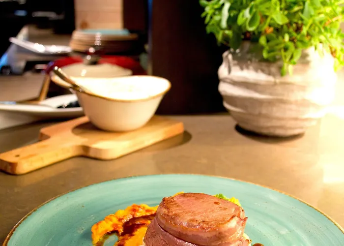 מלון דירות Acasa Oerlikon 4*