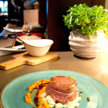 Aparthotel Acasa Oerlikon 4*