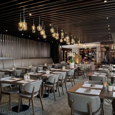 Acasa Oerlikon Aparthotel 4*