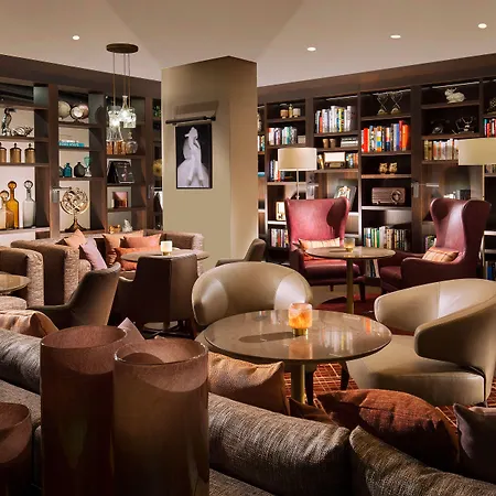 Apart Otel Acasa Oerlikon Zürih